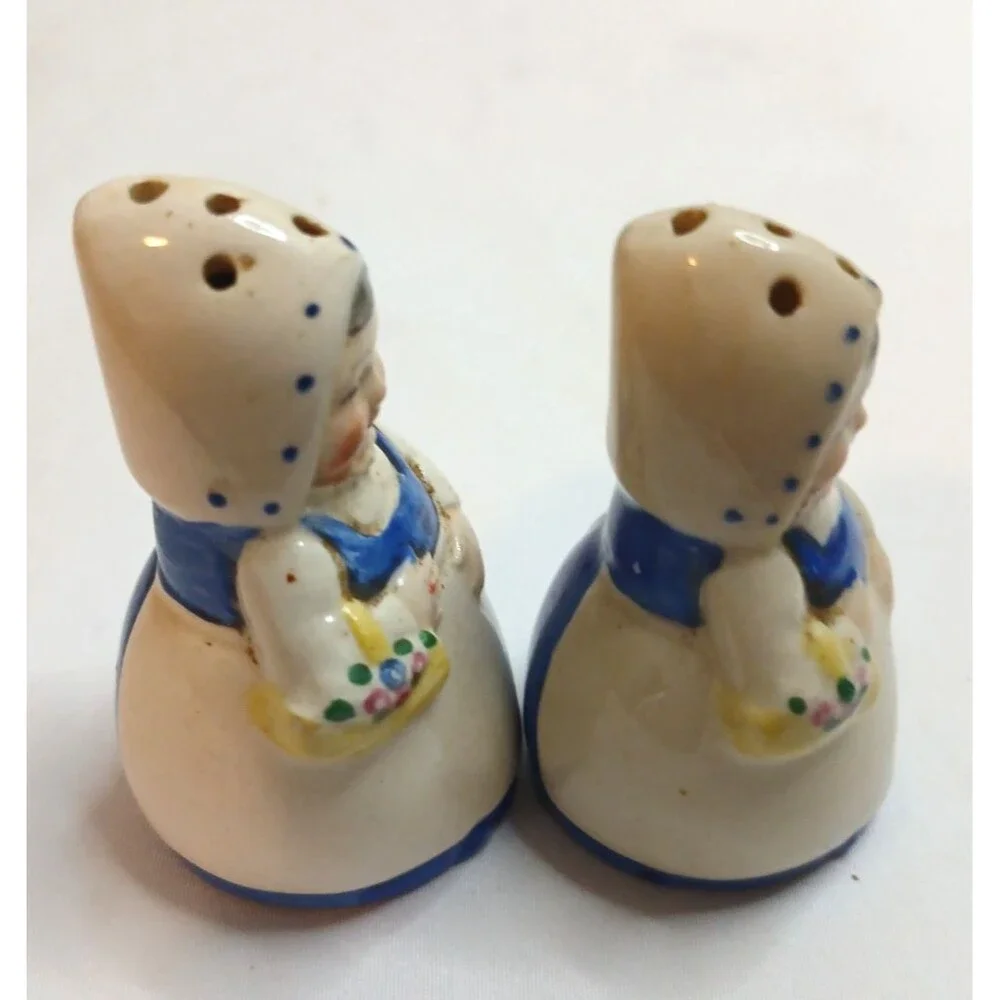 Vintage GERMANY Hand Painted Ceramic DUTCH Girls Salt & Pepper Shakers Set